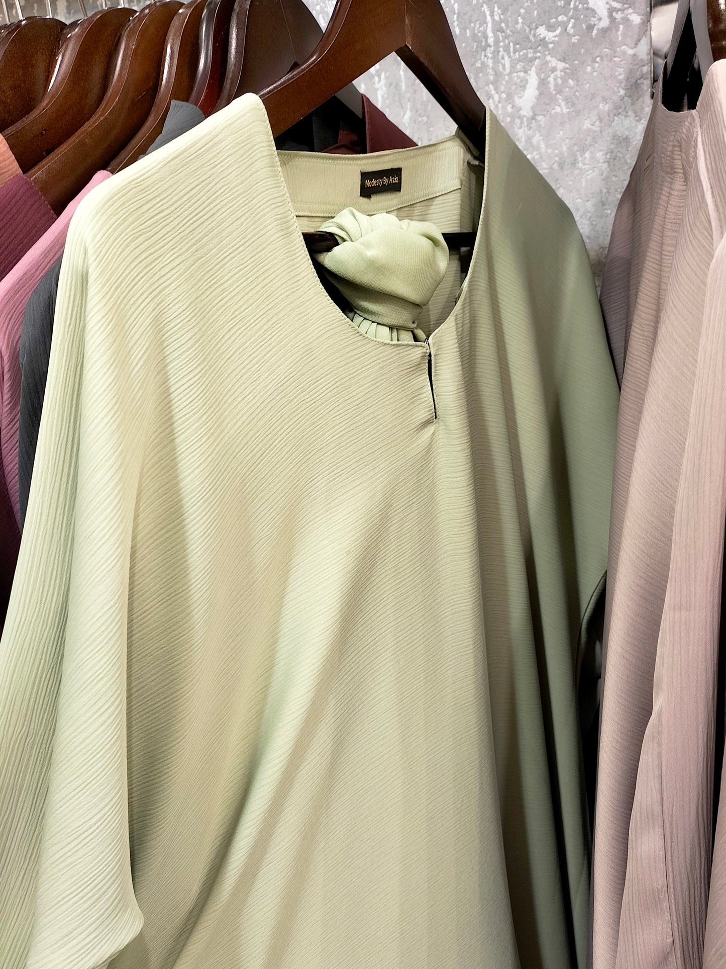Hana Abaya