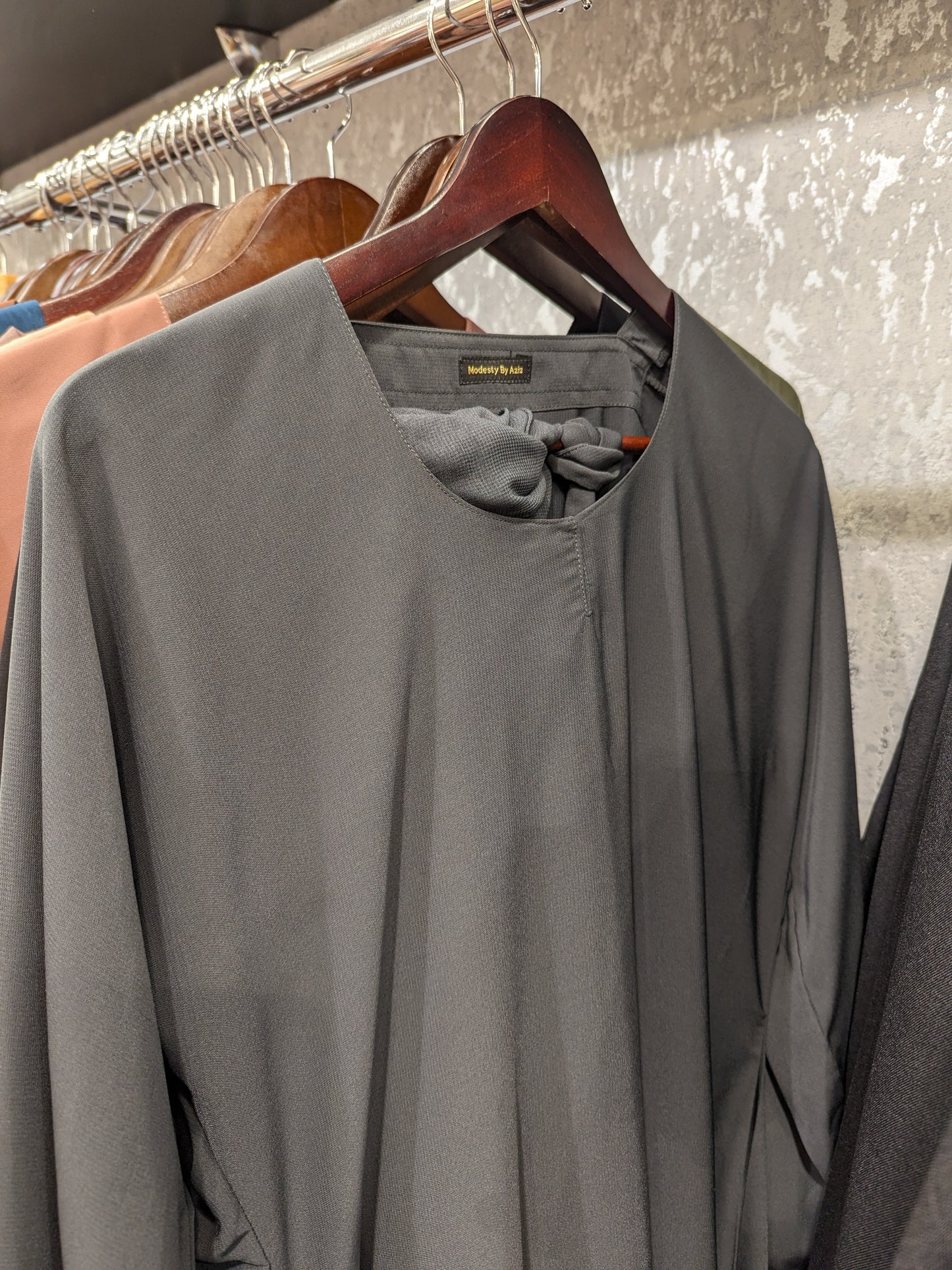 Dahlia Abaya
