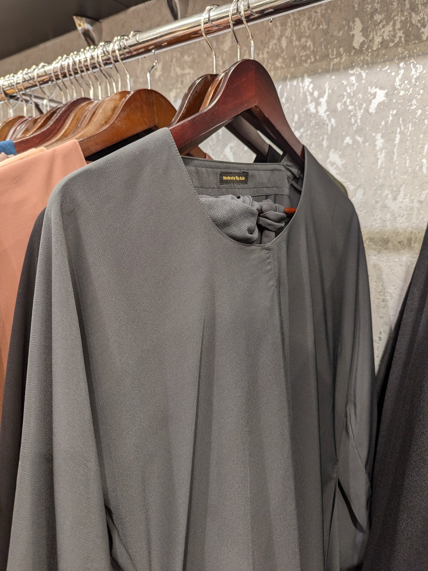 Dahlia Abaya